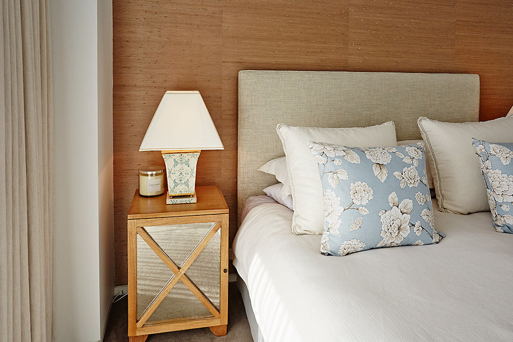 1-HR DECORATING CONSULTATION WITH DELVENE