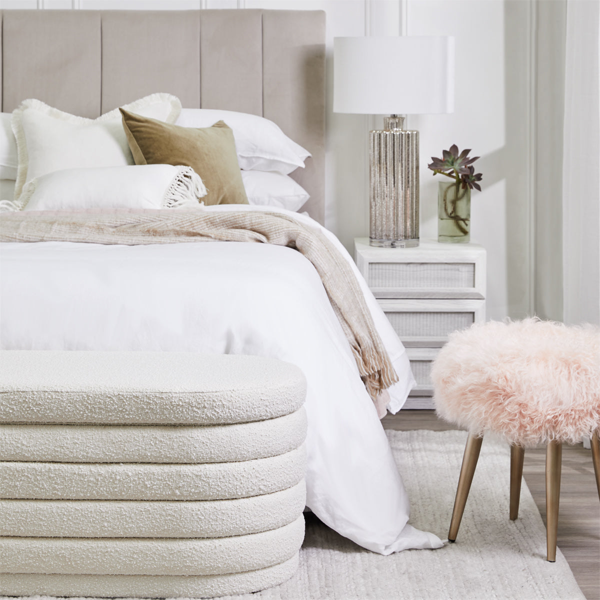 DEMI STORAGE BENCH WHITE BOUCLE
