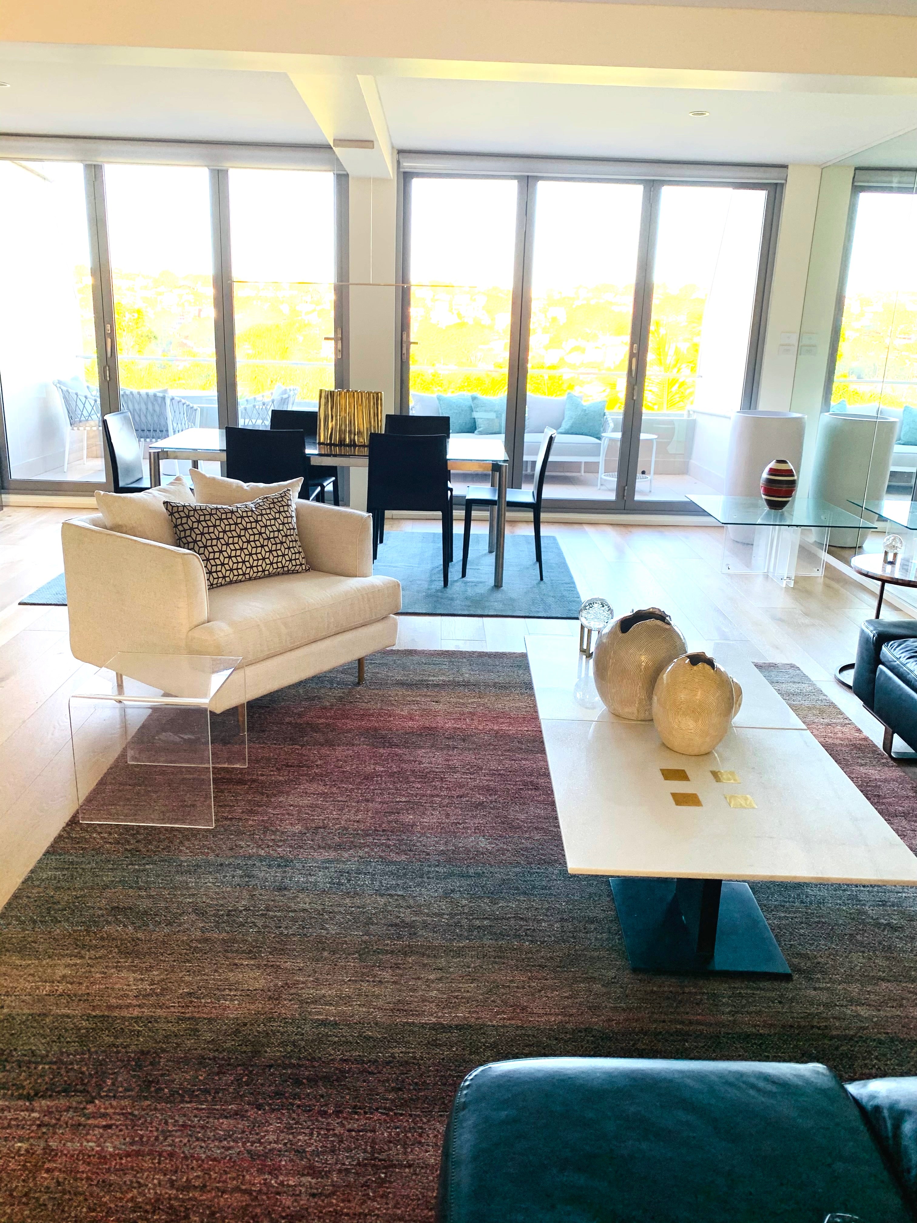 1-HR BACHELOR PAD DESIGN CONSULTATION – Delvene Cantoni Interior Design